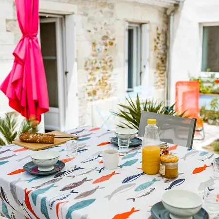 Holiday home Les Rosiers By Interhome *