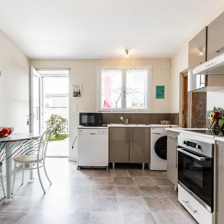 בית נופש Les Rosiers By Interhome Arvert