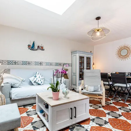 Holiday home Les Rosiers By Interhome