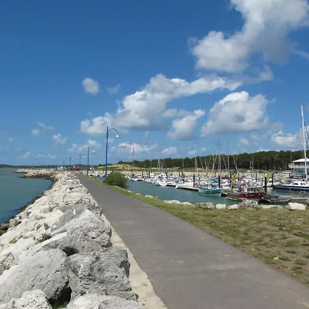 Les Rosiers By Interhome Arvert
