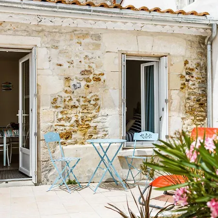 Les Rosiers By Interhome *