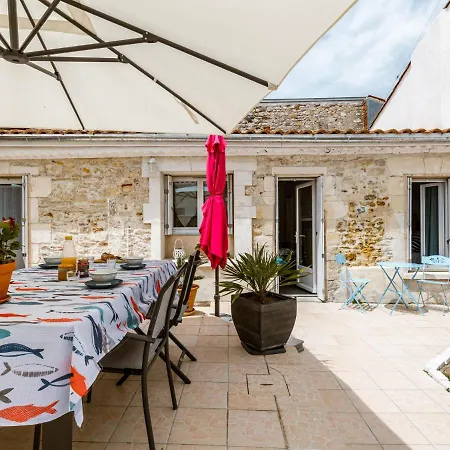 Holiday home Les Rosiers By Interhome Arvert