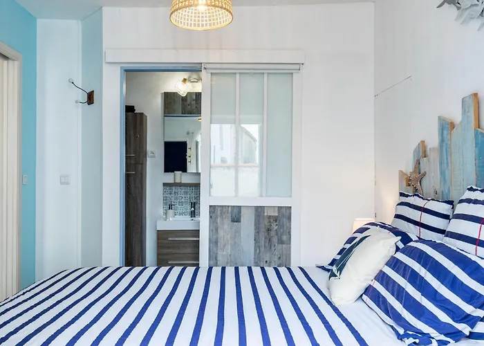 Les Rosiers By Interhome * Arvert